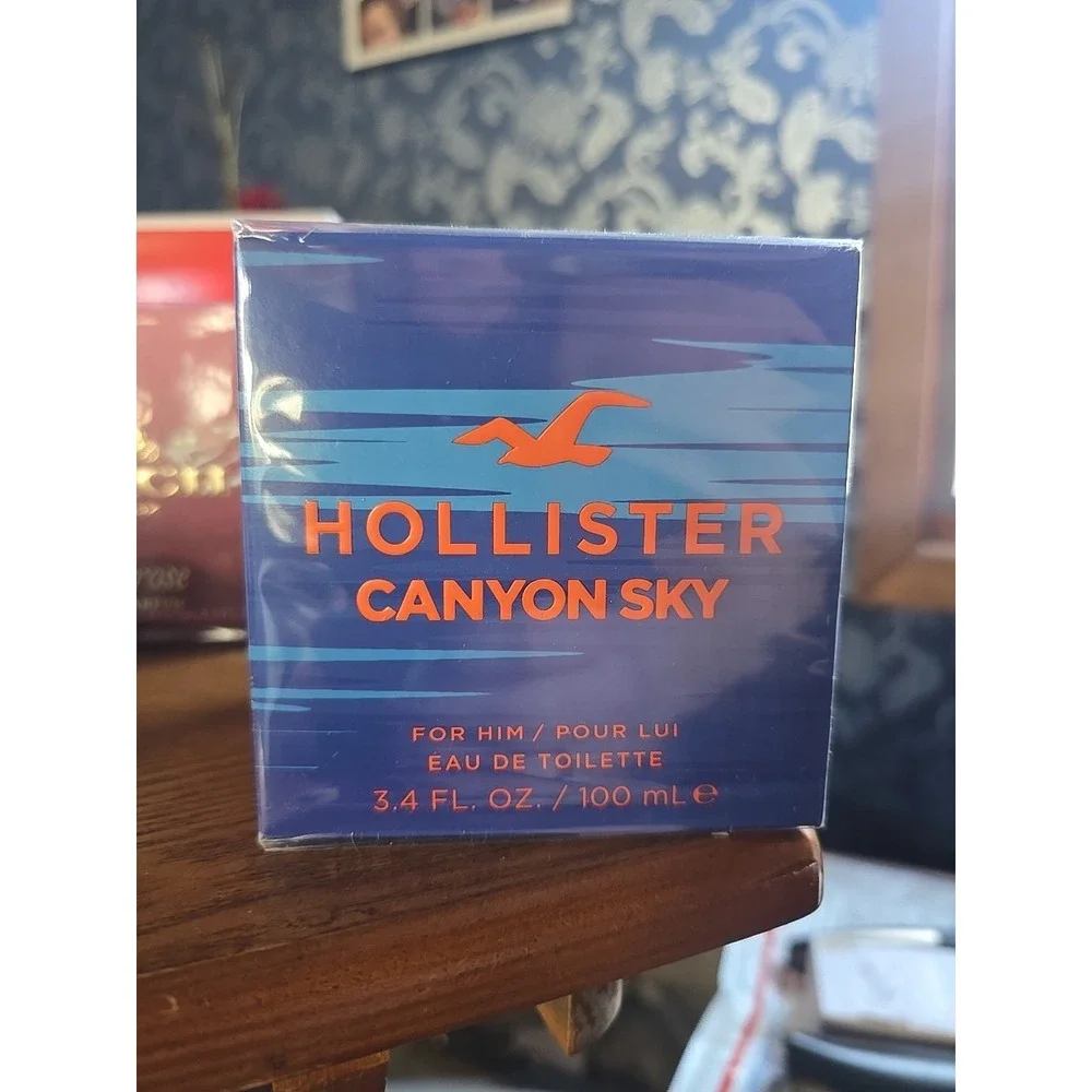 Hollister Canyon Sky EDT Spray for Men,‎ 3.4 Oz